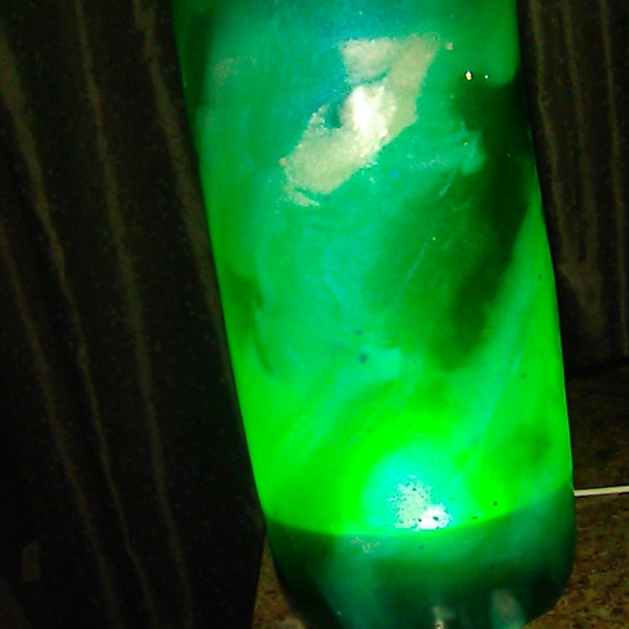 Made by Misty resin bedside table lamp - Picture 10 of 10